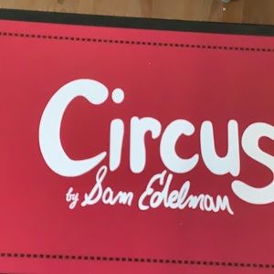 Sandals, circus by Sam Edelmom model Cliff, Modivrytiedye